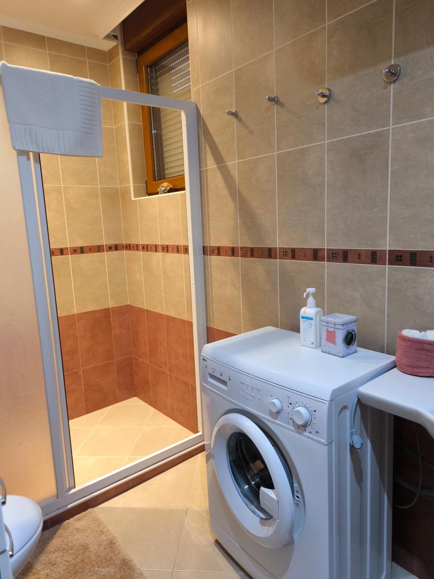 Sea Bliss Retreat -Santa Marina - Sozopol Apartment Luaran gambar